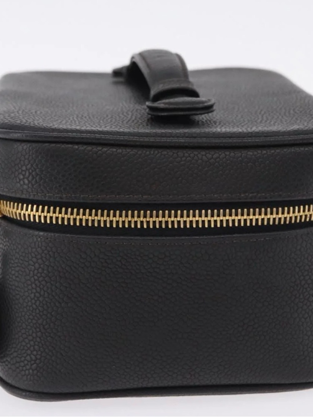 CHANEL Vanity Bag - Picture 3 of 12